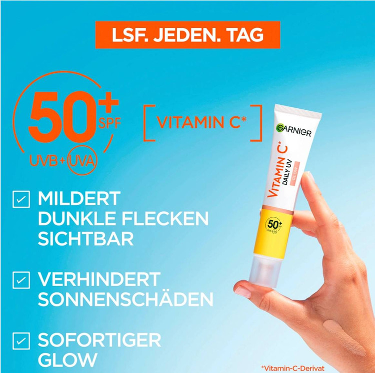 Garnier Vitamin C Daily UV Glow Fluid SPF50 (Invisible & Tinted)